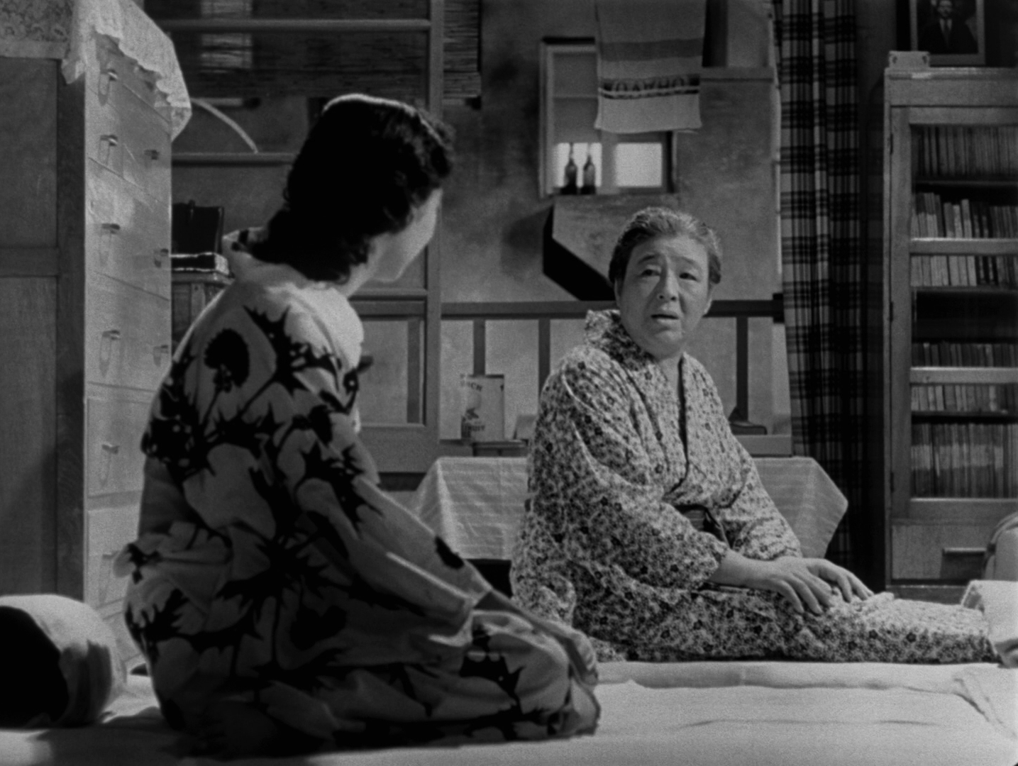 Токийская повесть 1953. Ясудзиро Одзу. Токийская повесть Режиссер. Тиэко Хигасияма.